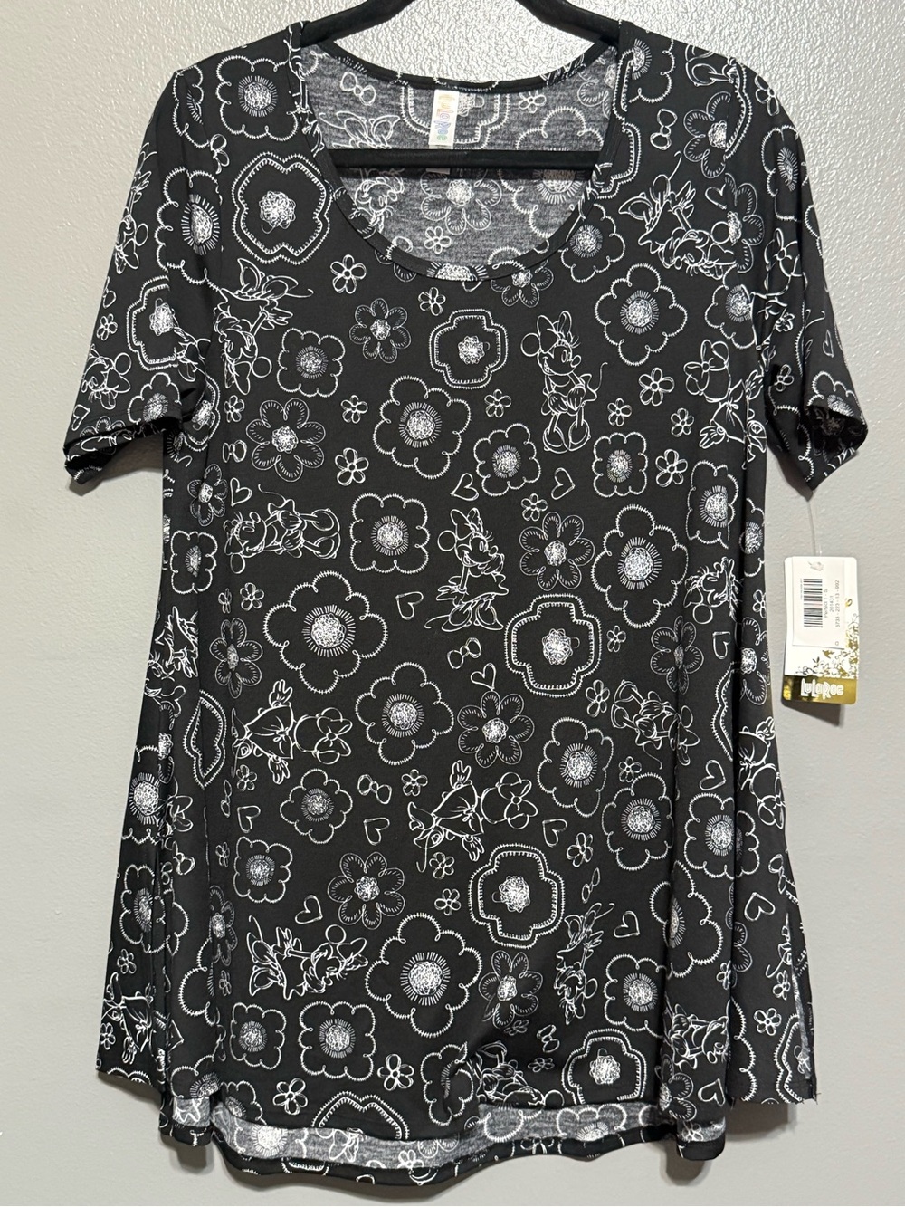 LuLaRoe Disney Black and White Short-Sleeve Floral Perfect Tee